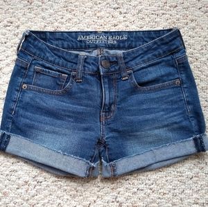 American Eagle Shorts Size 2
